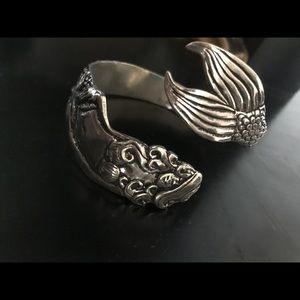 Super unique mermaid wrap bracelet !